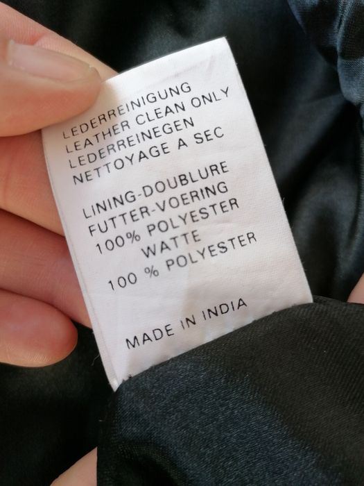 Casaco de homem em pele