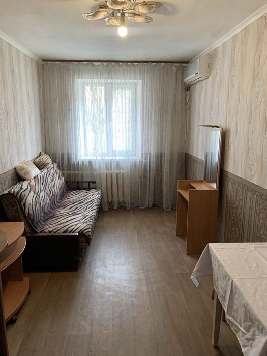 Продам комнату в комуне