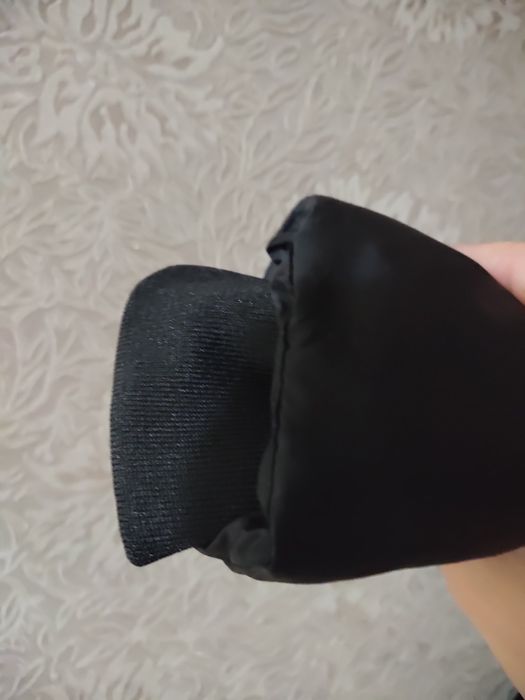 Куртка чоловіча чорна