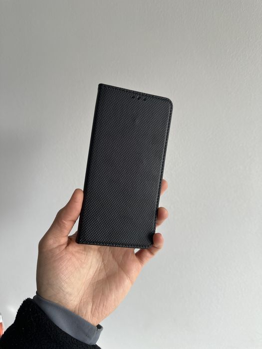 Etui zamykane smart magnet czarne + SZKŁO do Xiaomi 13T / 13T PRO