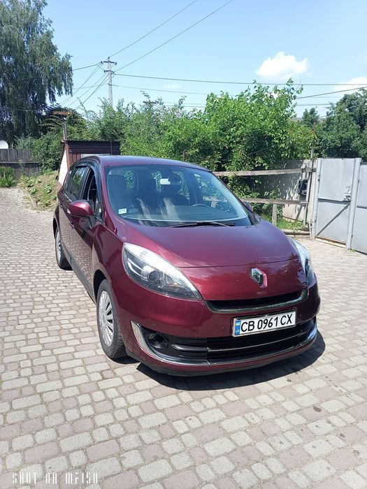 Продам свой сценик.Не срочно.