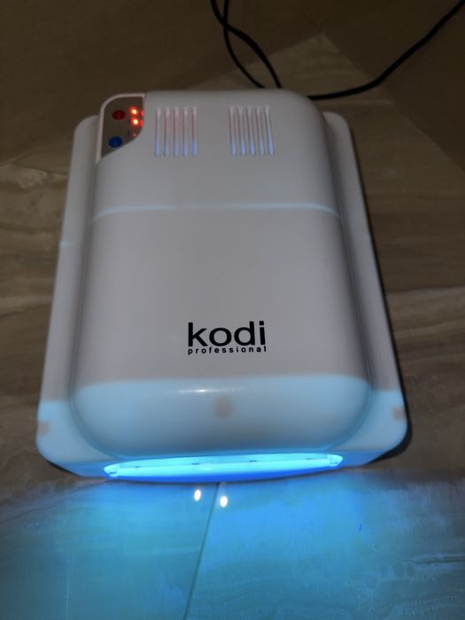 UV/LED лампа Kodi 36W, модель SP-1763