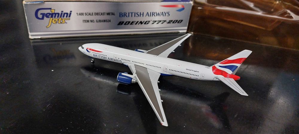 Avião Boeing Aviões Airbus escala 1/400 em Metal Varios Ver Fotos 37