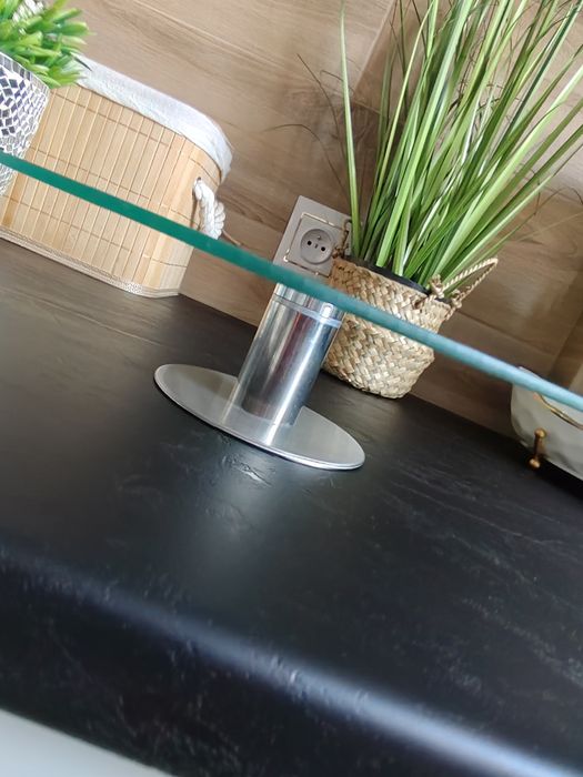 Okrągła szklana obrotowa patera na ciasto przekąski