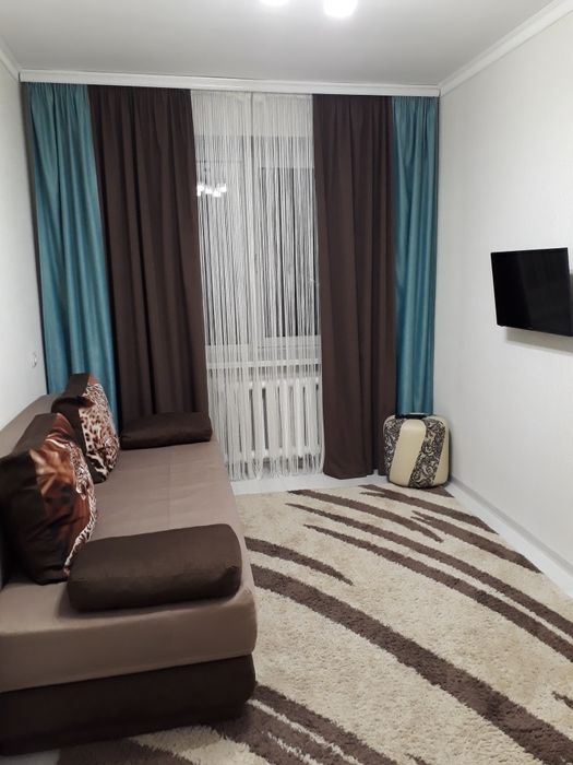 Навпроти КУРОРТУ в ЦЕНТРІ вул. Гоголя 139.