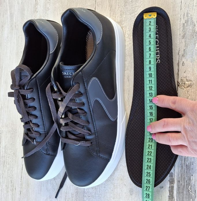 Кросівки SKECHERS (Скечерс) р.40