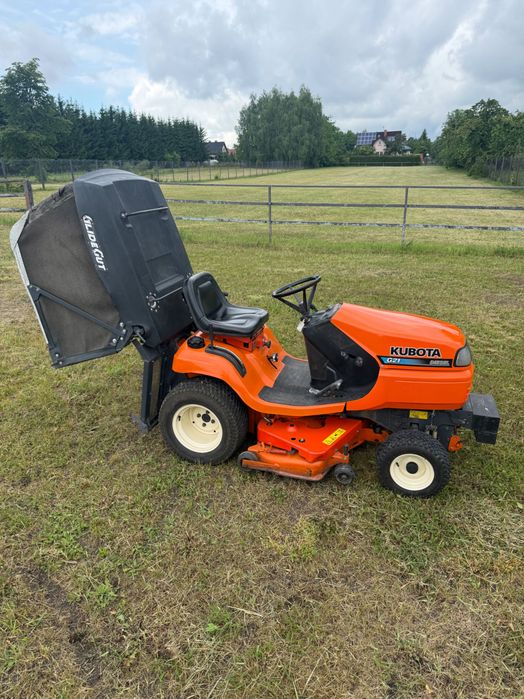 Traktorek Kubota G21