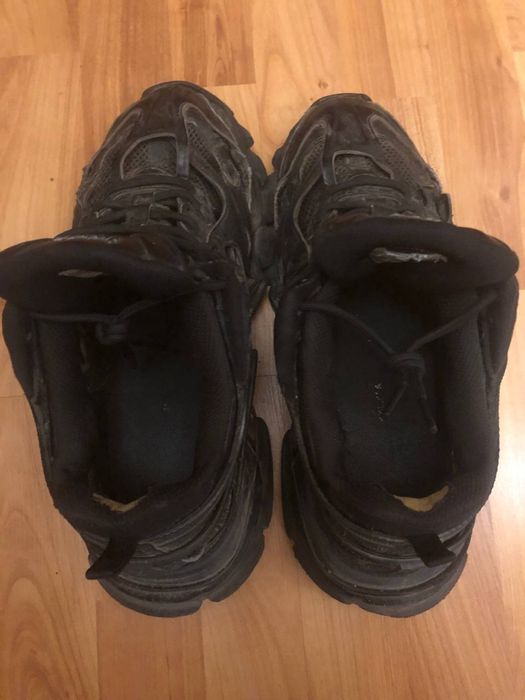 Balenciaga track 2