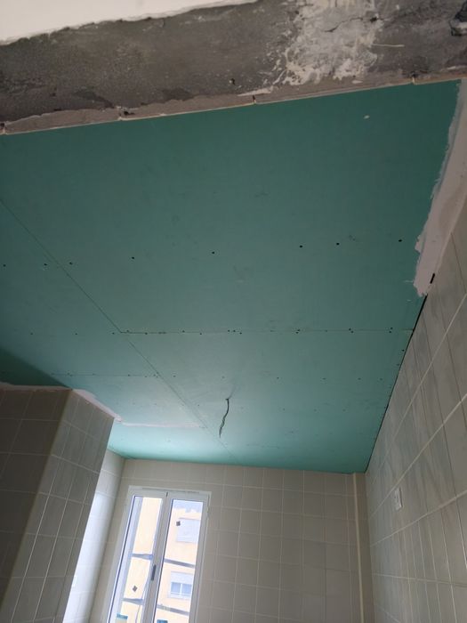 Remodelação em geral, Pladur, tratamento de juntas, pintura, alvenaria, capoto