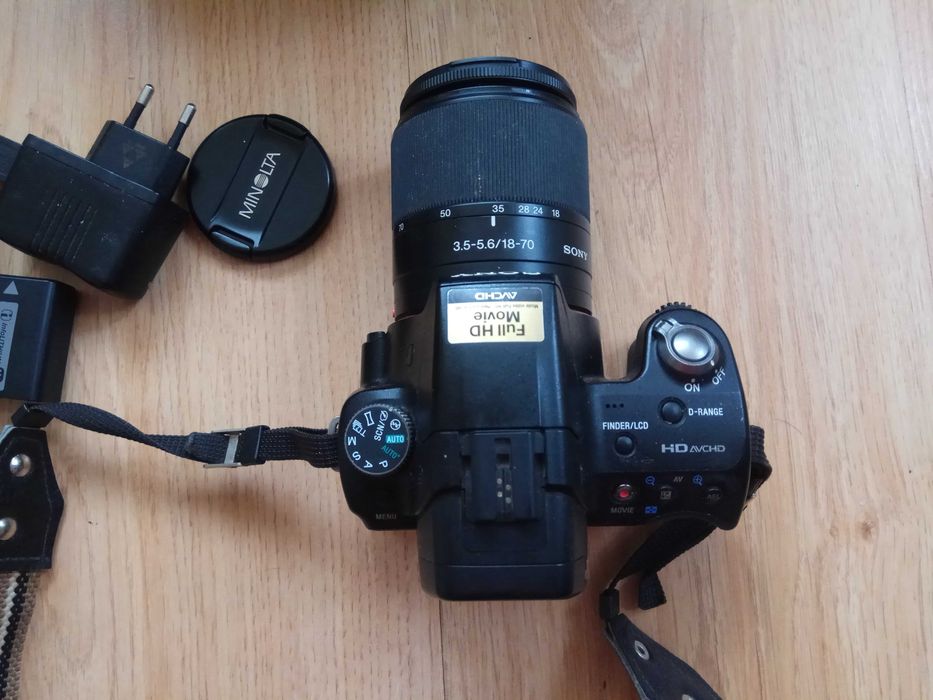 Якісна цифрова дзеркальна камера Sony Alpha SLT-A35 об'єктив 18-70mm