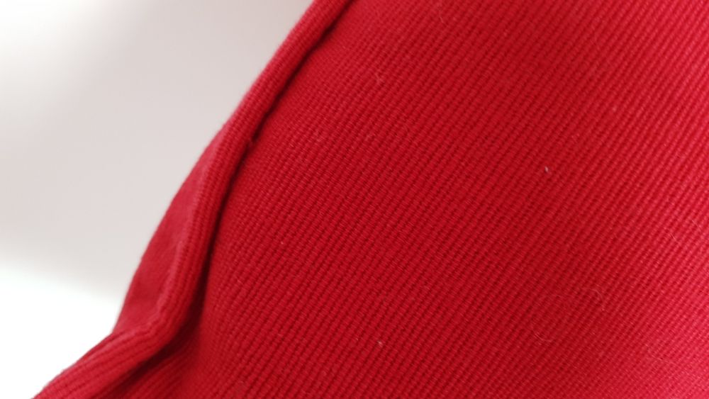 Almofadas vermelhas, com 47x47cm