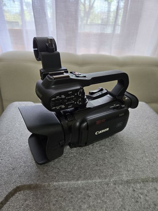 Камера Canon XA60