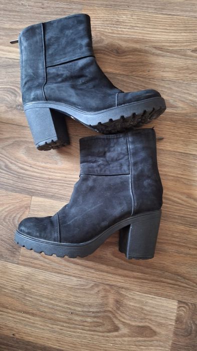 Ботинки жен.раз.36 зима,нубук