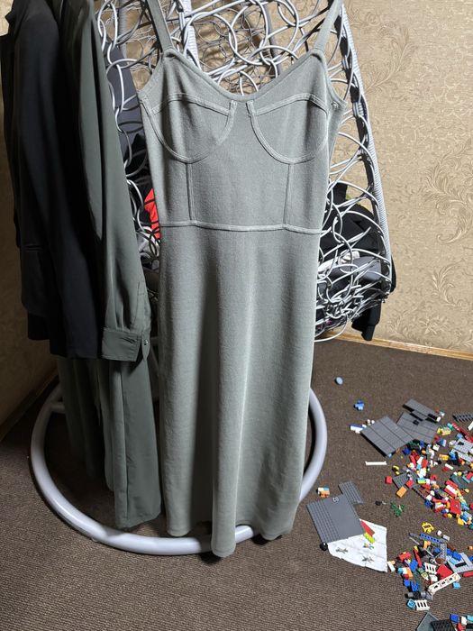 плаття zara зелено сіре