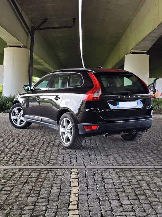 Volvo XC 60 2.4D AWD Aut. Summum
