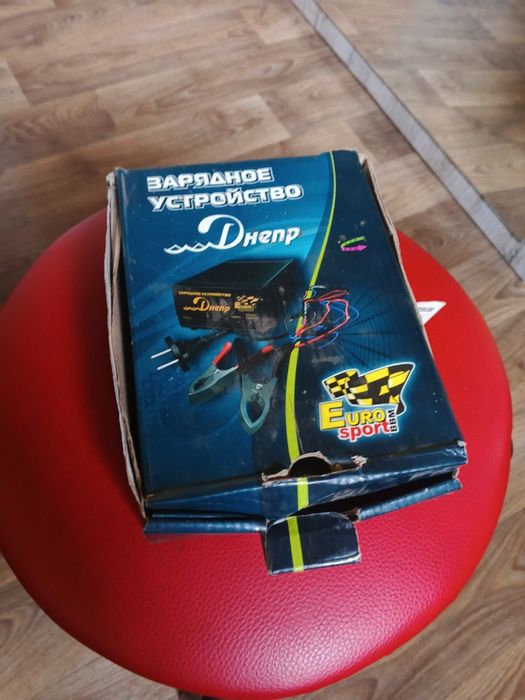 Зарядное устройство 12 в