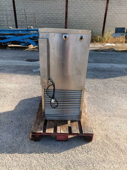 Refrigerador de água