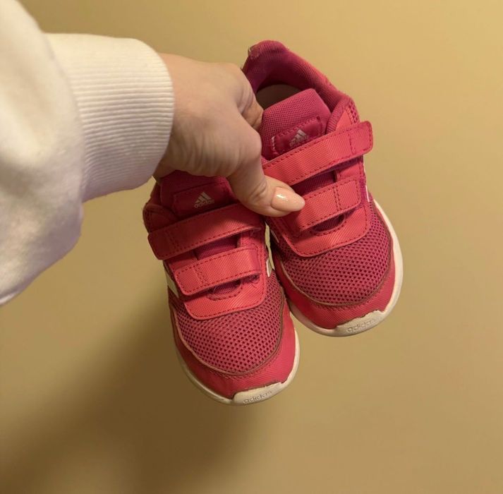 Кросівки adidas 27 для дівчинки ( 16 см)