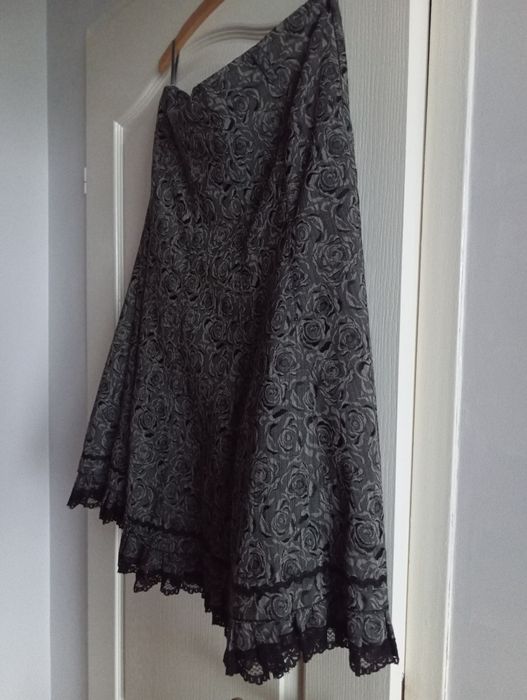 Spódniczka w stylu gotyckim