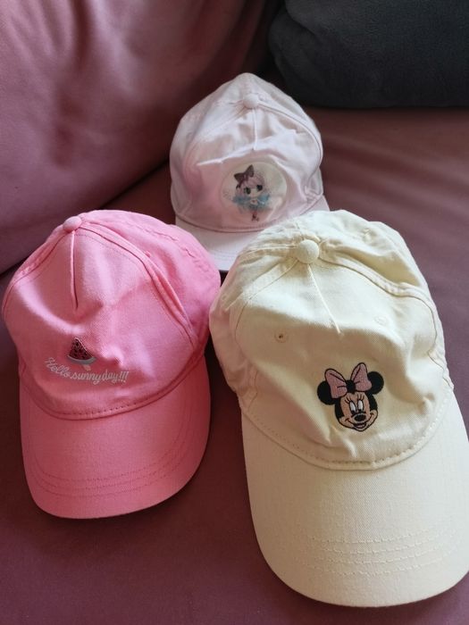 Czapeczka z daszkiem 3szt. Hm