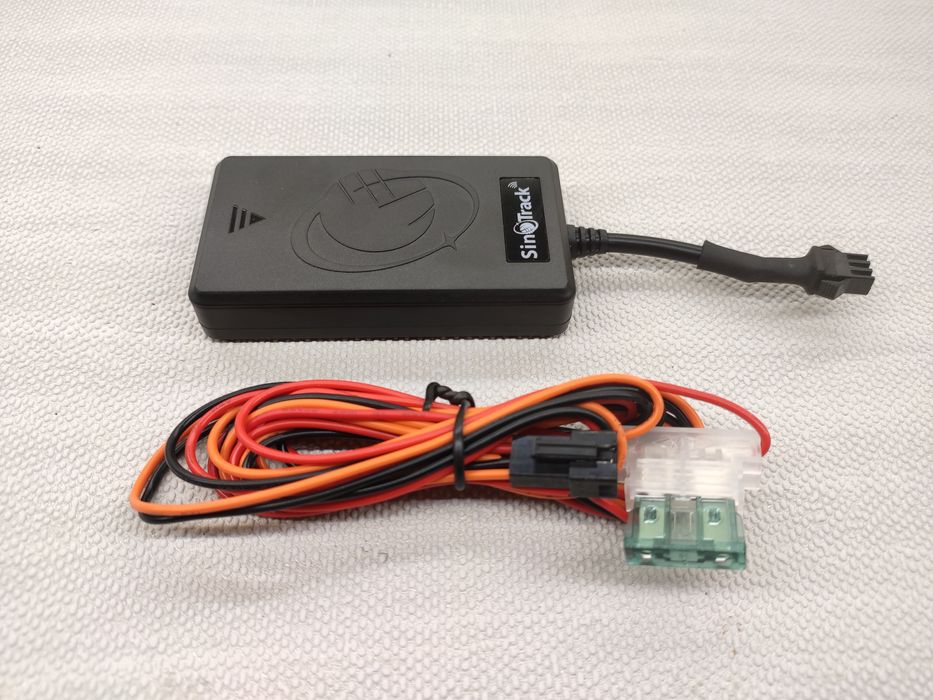 GPS трекер Sinotrack ST-900