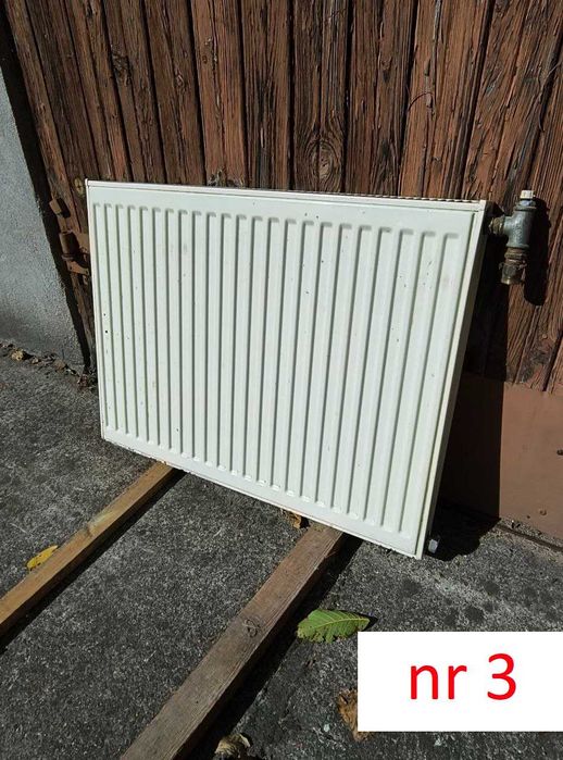 Grzejniki używane jedno lub dwupanelowe