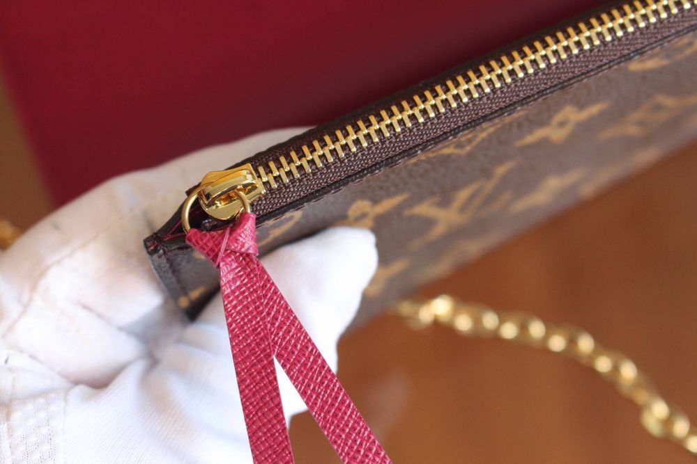 Сумка Louis Vuitton Pochette Félicie