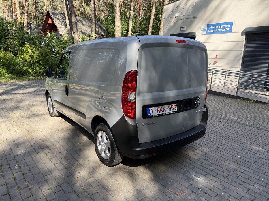 Opel combo  fiat doblo 1.3 cdti 95 km  klima niski przebieg bardzo zadbany