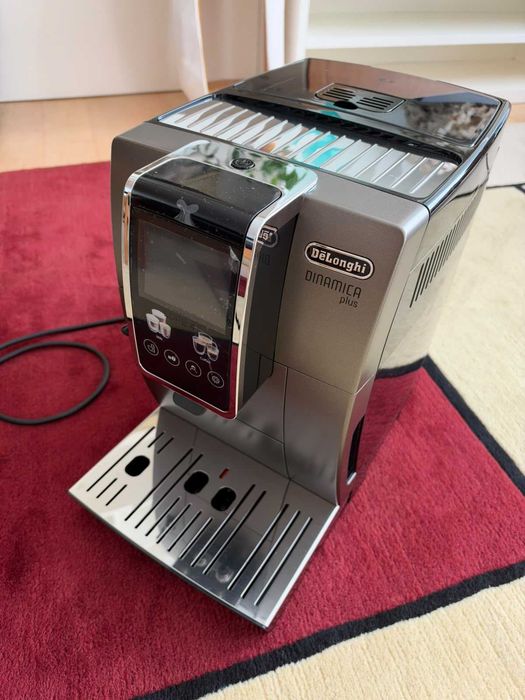 Máquina de Café De'Longhi Dinamica Plus ECAM380.95.TB (Como Nova)