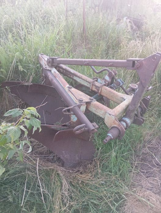 Pług dwuskibowy  do traktora