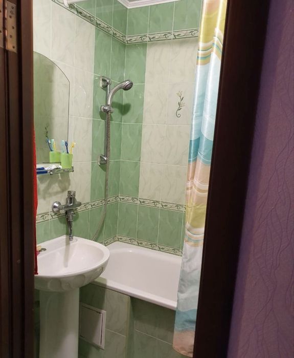 Здам трикімнатну квартиру 9 мікрорайон