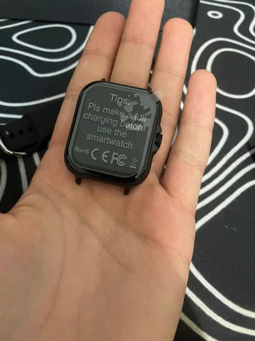 Smartwatch fitness com 1,83 polegadas