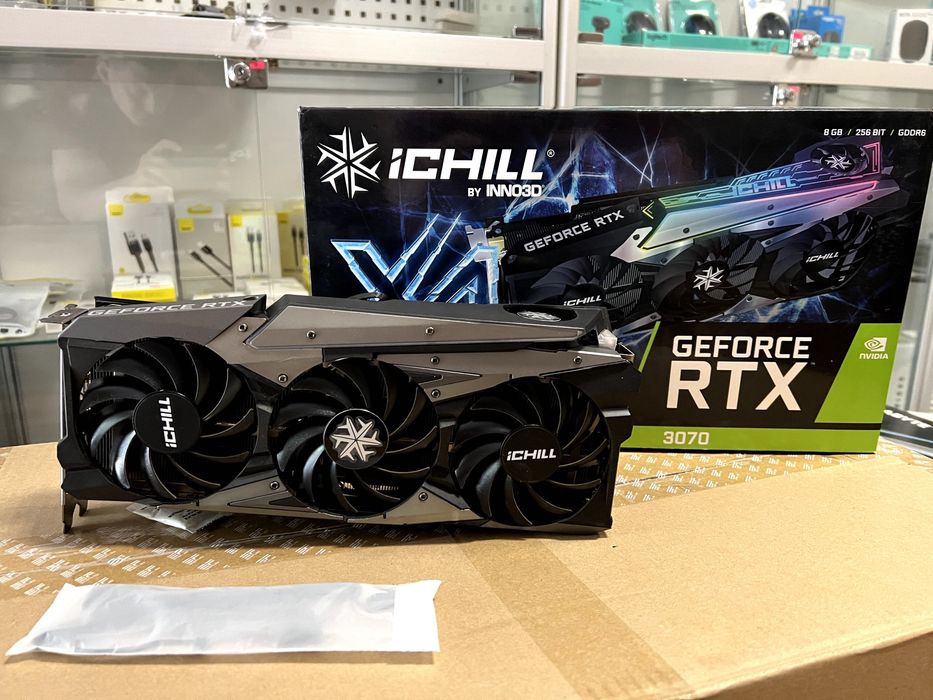 Inno3D GEFORCE RTX 3070 Ichill X4