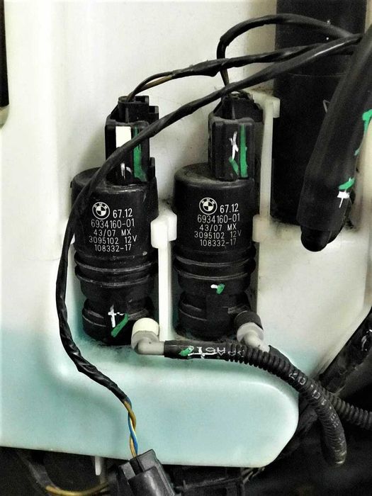 Моторчик Омывателя BMW X5 E53 E70 F15 F10 F25 Омивателя БМВ Х5 Е53 Е70