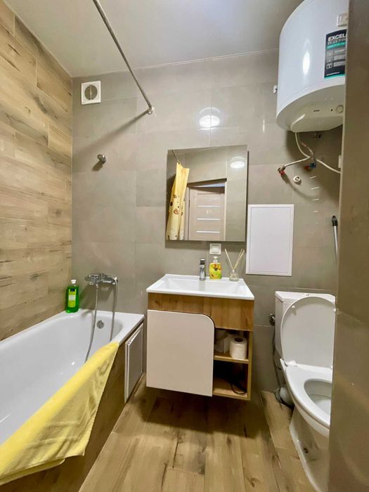 ЦЕНТР 2-кім квартира. вул Торговиця + Звітні документи