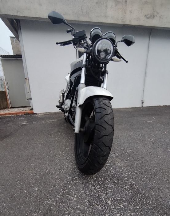 • Daelim Roadwin 125 FI → 2015