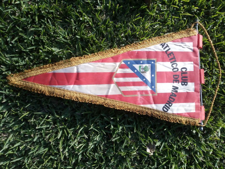 Galhardete antigo do Atlético de Madrid