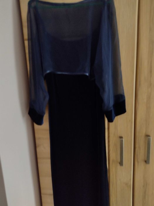 Sukienka długa z narzutką -bolerkiem