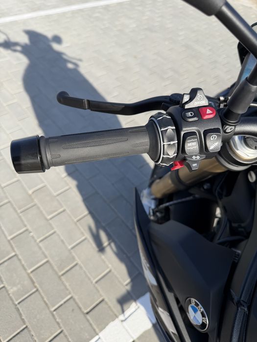 BMW S1000R como nova