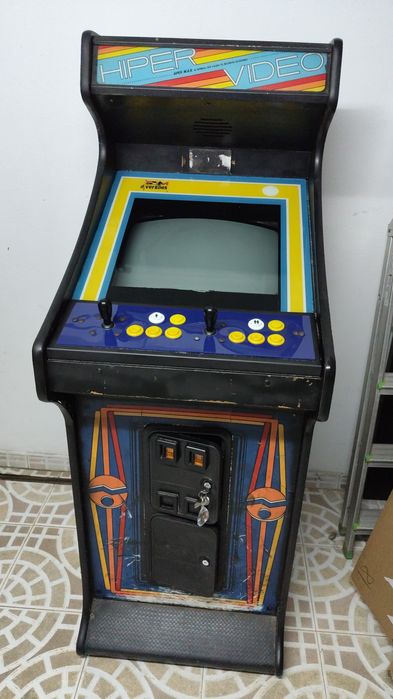Máquina arcade 2000 jogos