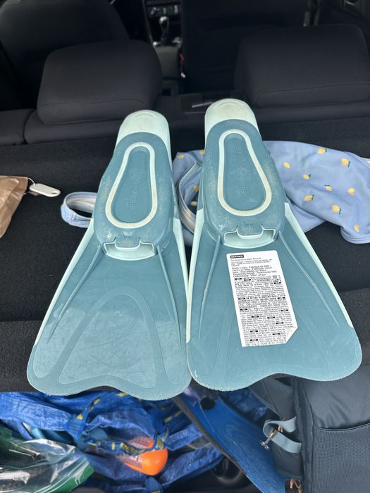 Barbatanas 42-43 e 33-34