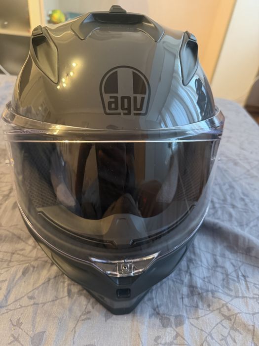 Шлем Agv k7 серого цвета L