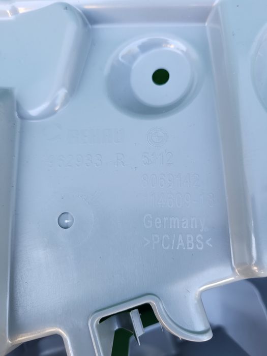 Ślizg prawy tył bmw X2 F39 M-Pakiet