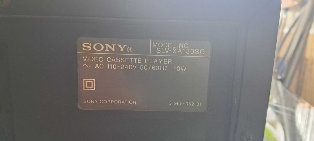 Вiдеомагнiтофон Sony