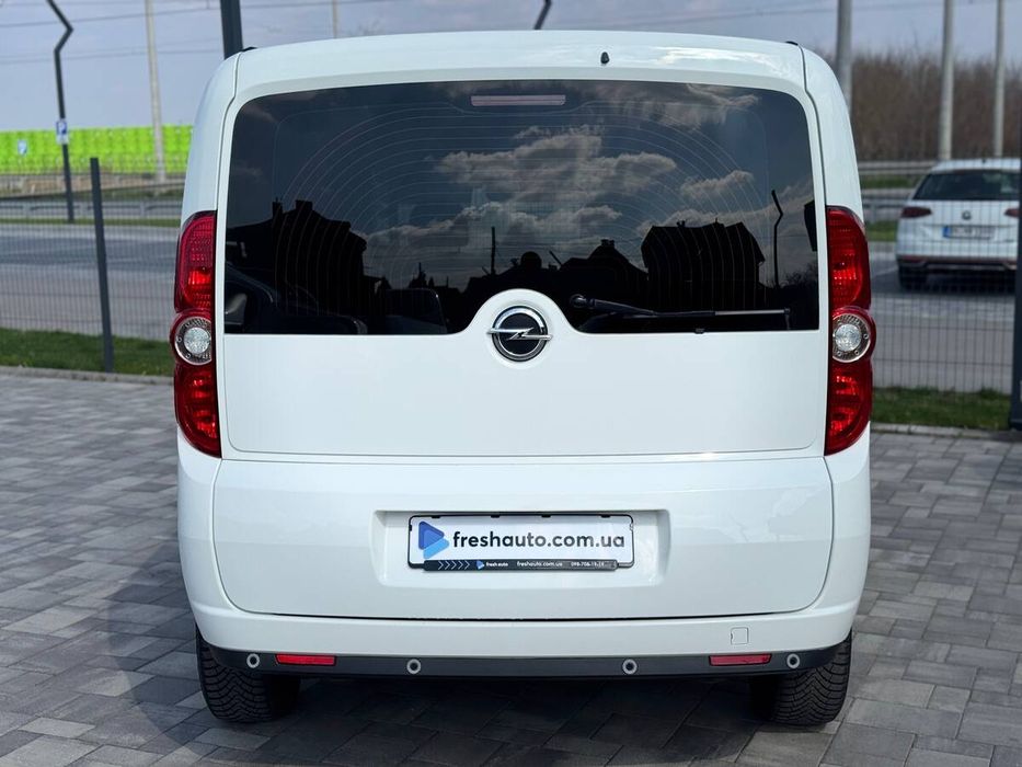 Opel Combo 2018 freshauto