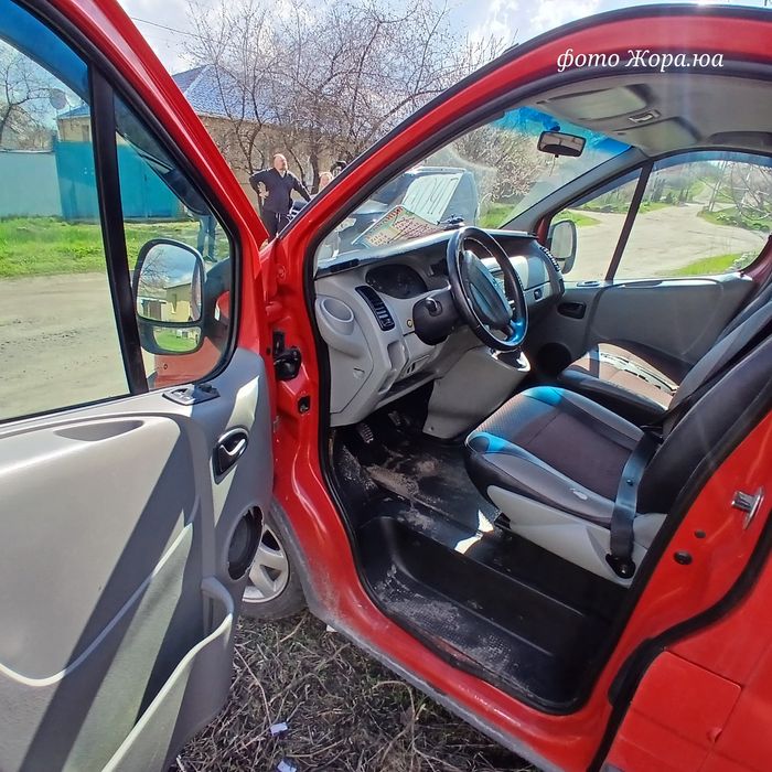 Рено трафик 2.5D