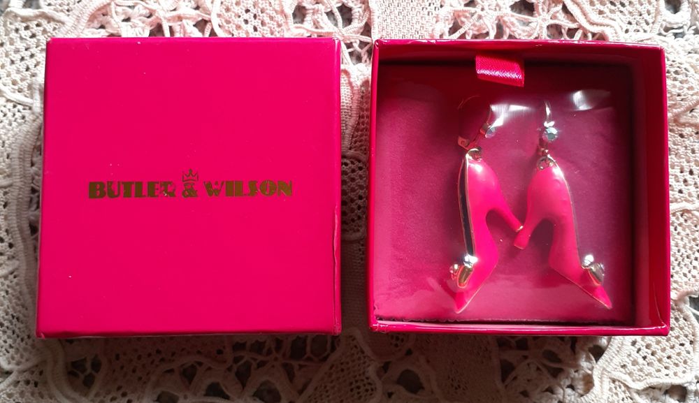 Креативные серьги от Butler&Wilson