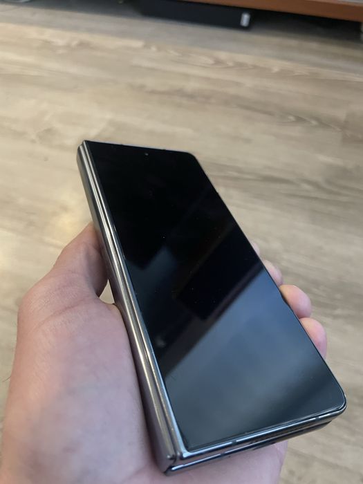 Samsung Galaxy Z Fold 4 stan idealny