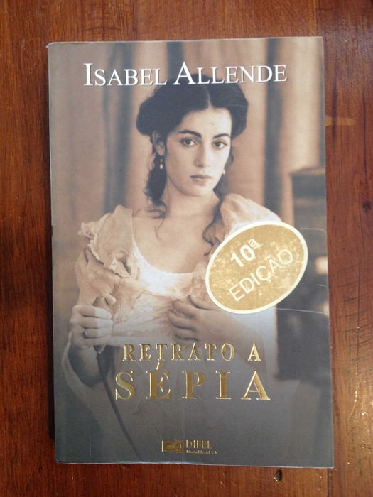 Isabel Allende - Retrato a sépia