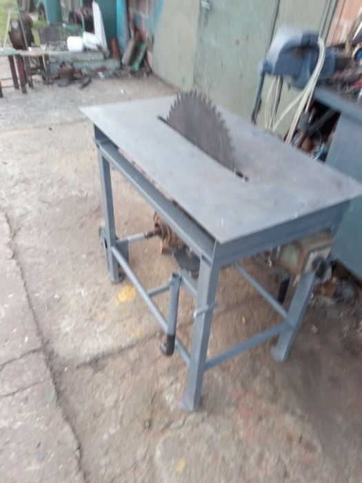 Sprzedam cerkularkę